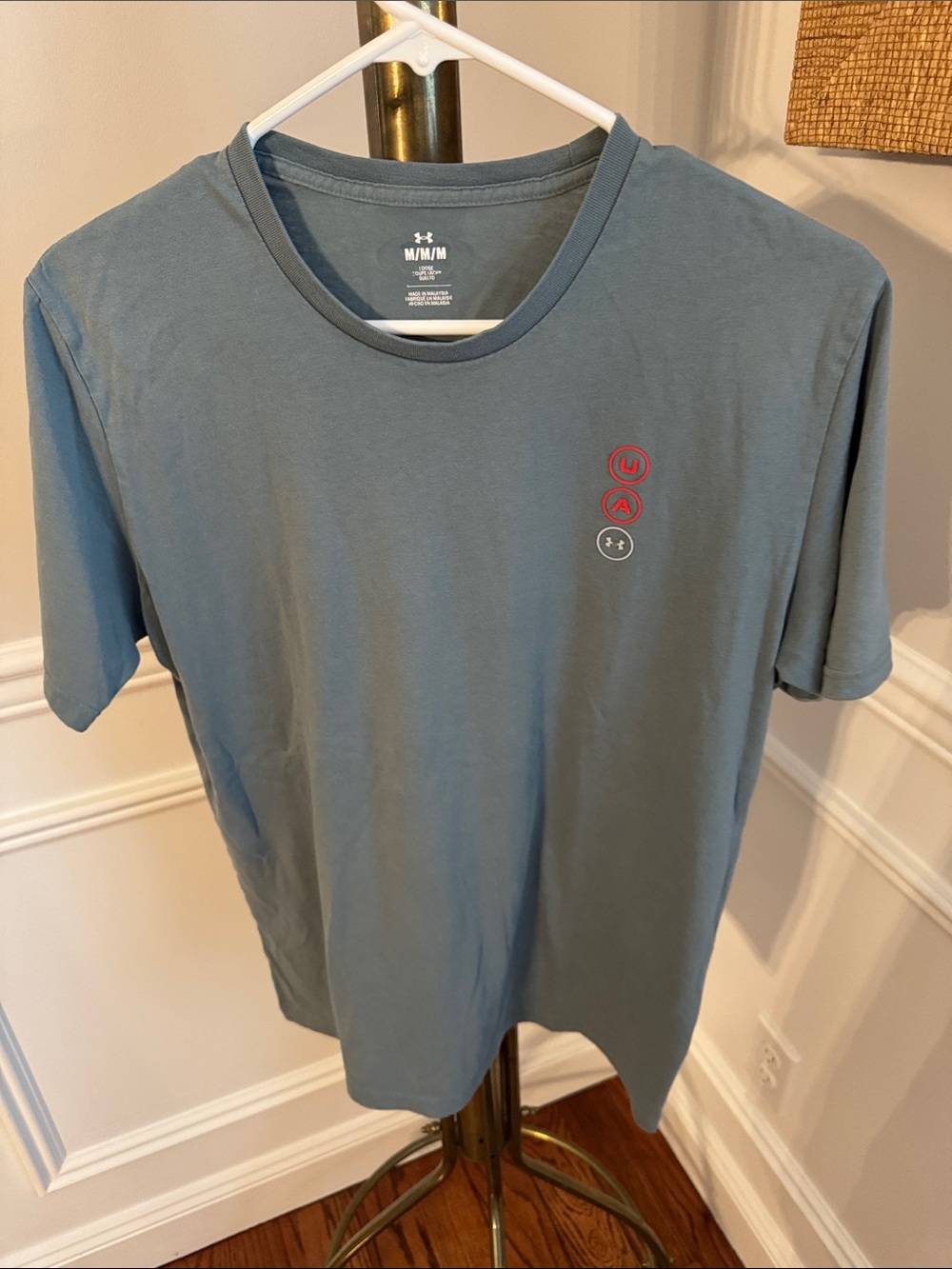 Under Armour Men’s Slate Blue Short Sleeve Tee with Red Logo Accents
